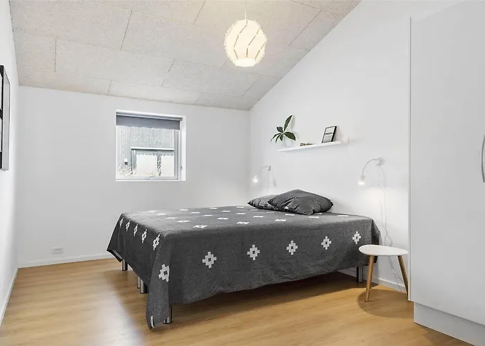 Bv140-blavand-gl-skolevej-26 * Blåvand